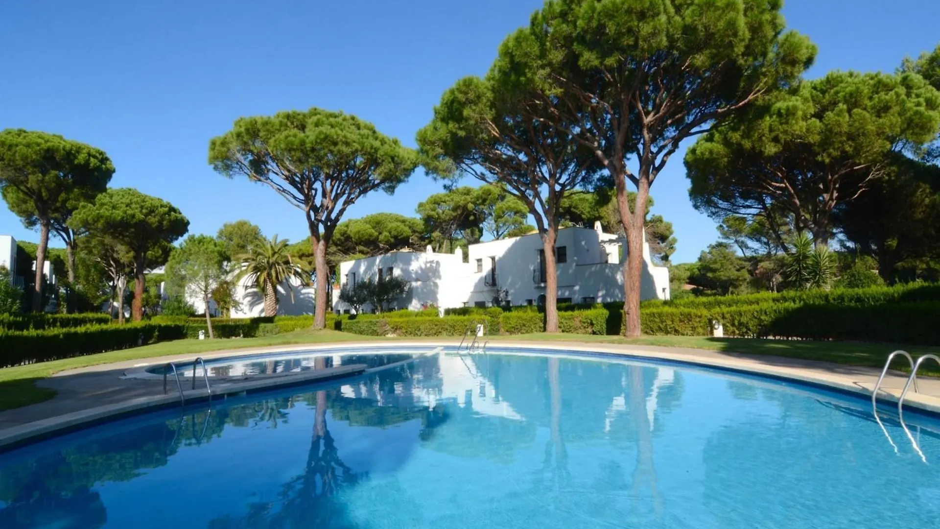Piverd Del Golf 13 Pals Spain